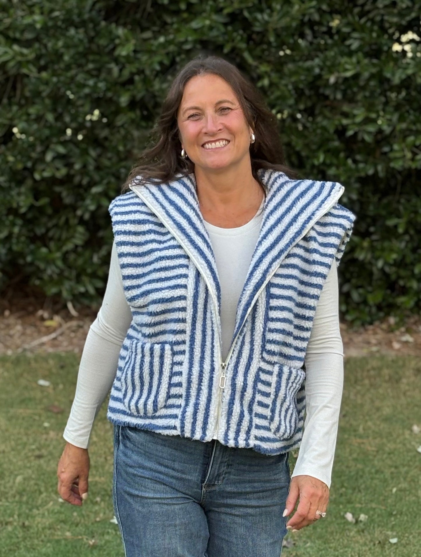 Fuzzy Plush Stripe Vest / 3 colors