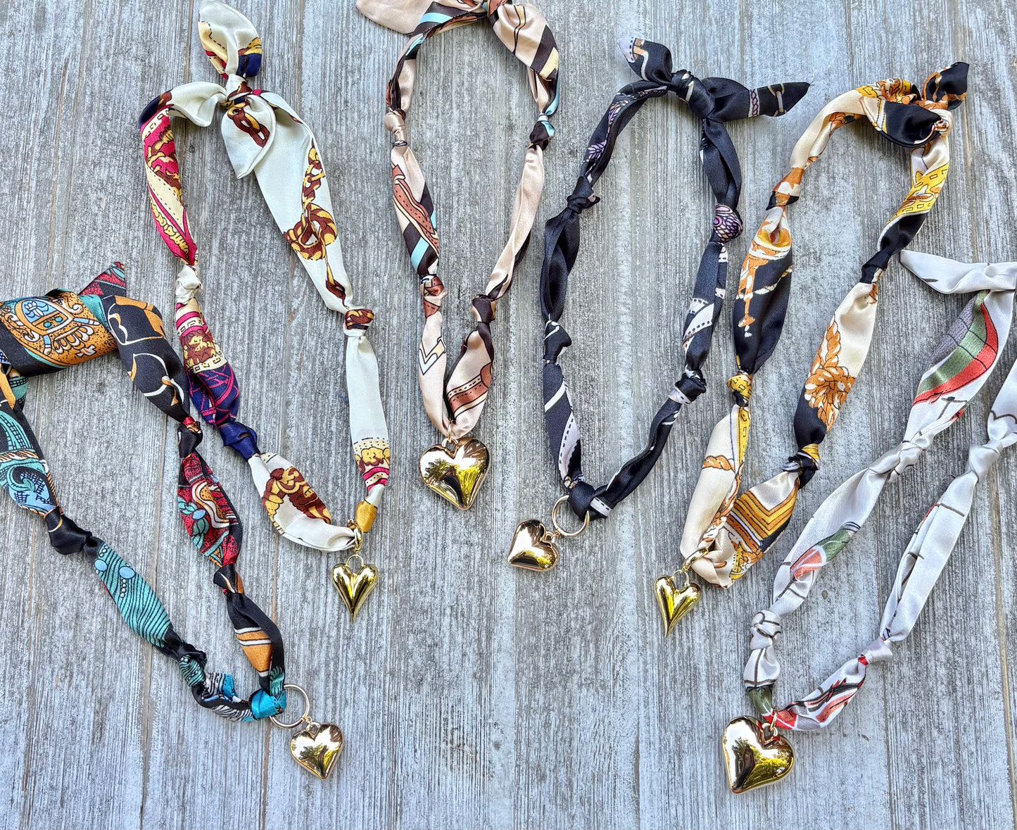 Heart Charm Fall Scarf Necklaces / 6 patterns