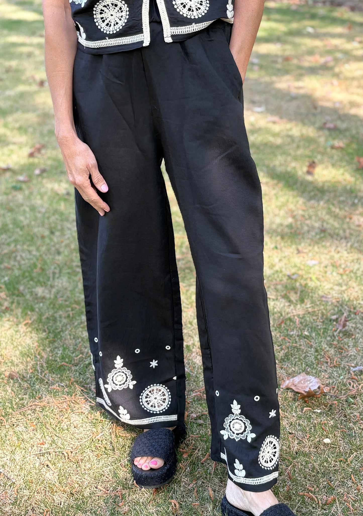 Medallion Embroidered Black Rope Belt Wide Leg Pant