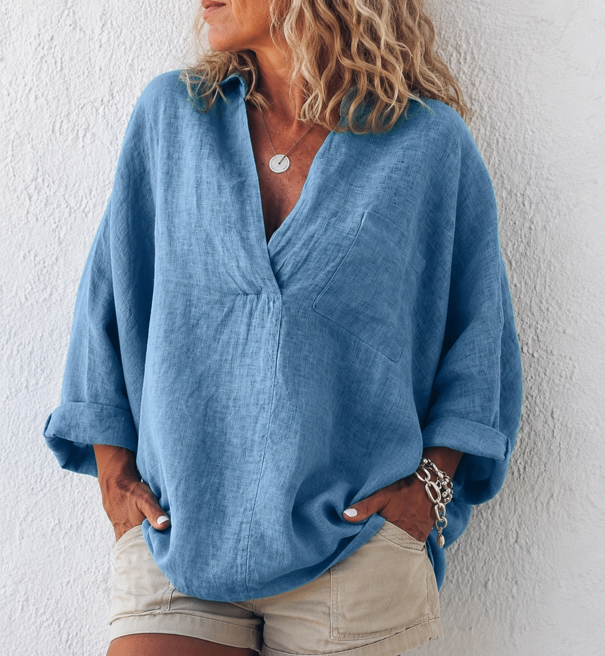 Relaxed V-Neck Raglan Sleeve Blouse / 2 colors
