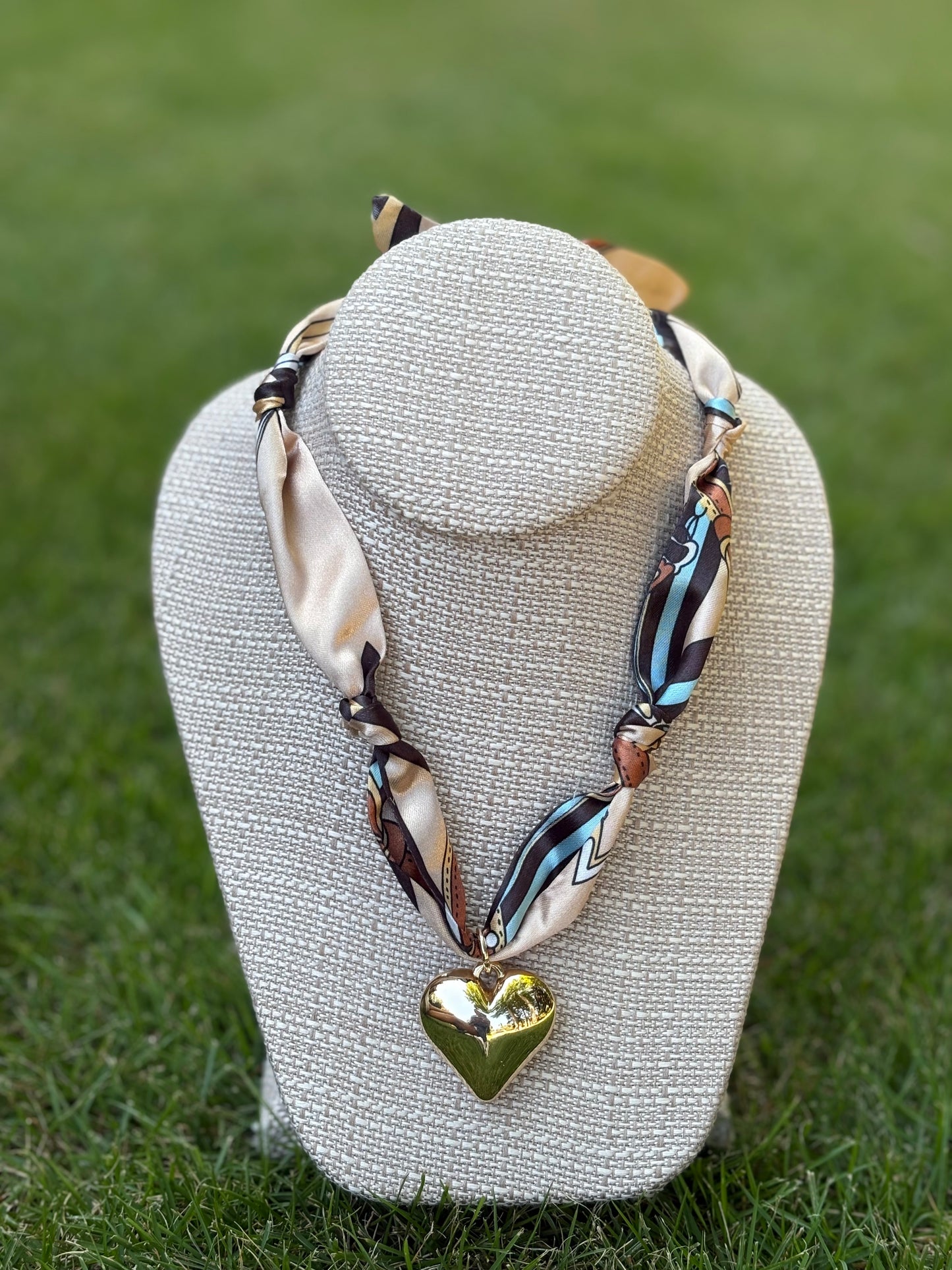 Heart Charm Fall Scarf Necklaces / 6 patterns