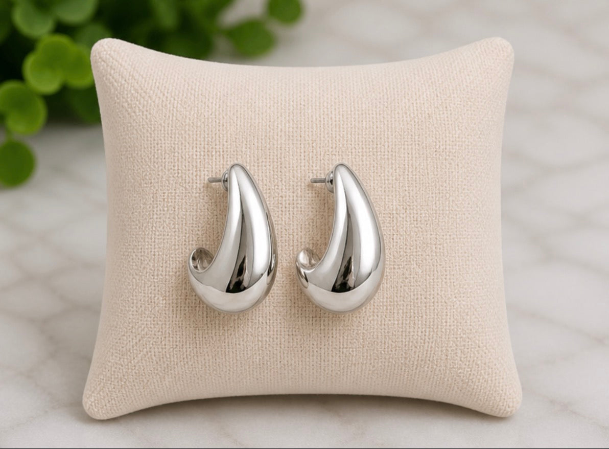 Gold or Silver Teardrop Stud Earring earring