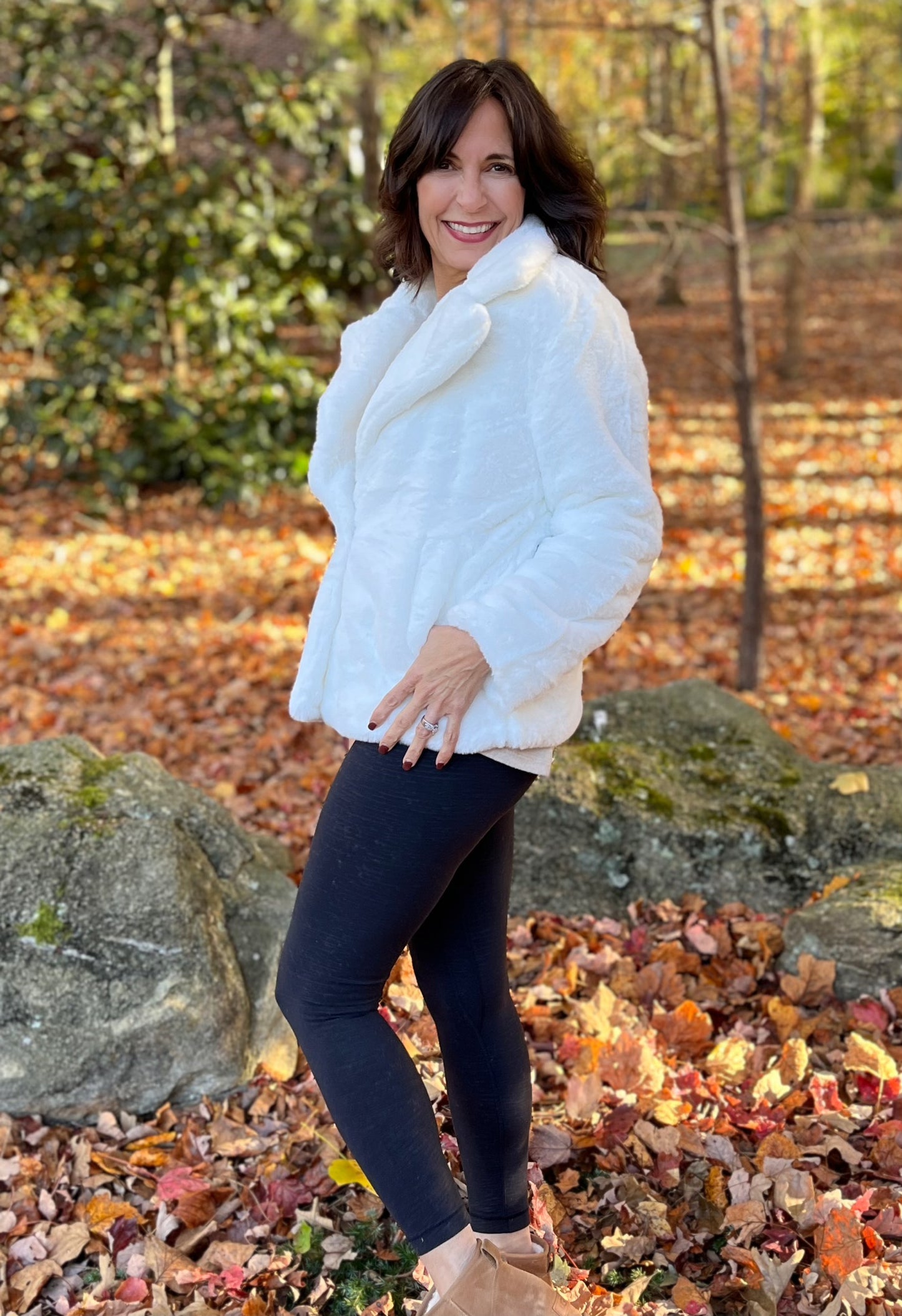 Single Breasted IVORY Faux Fur Jacket