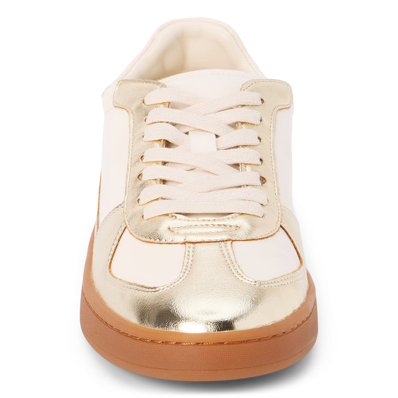 Dana Gold Low Top Sneaker