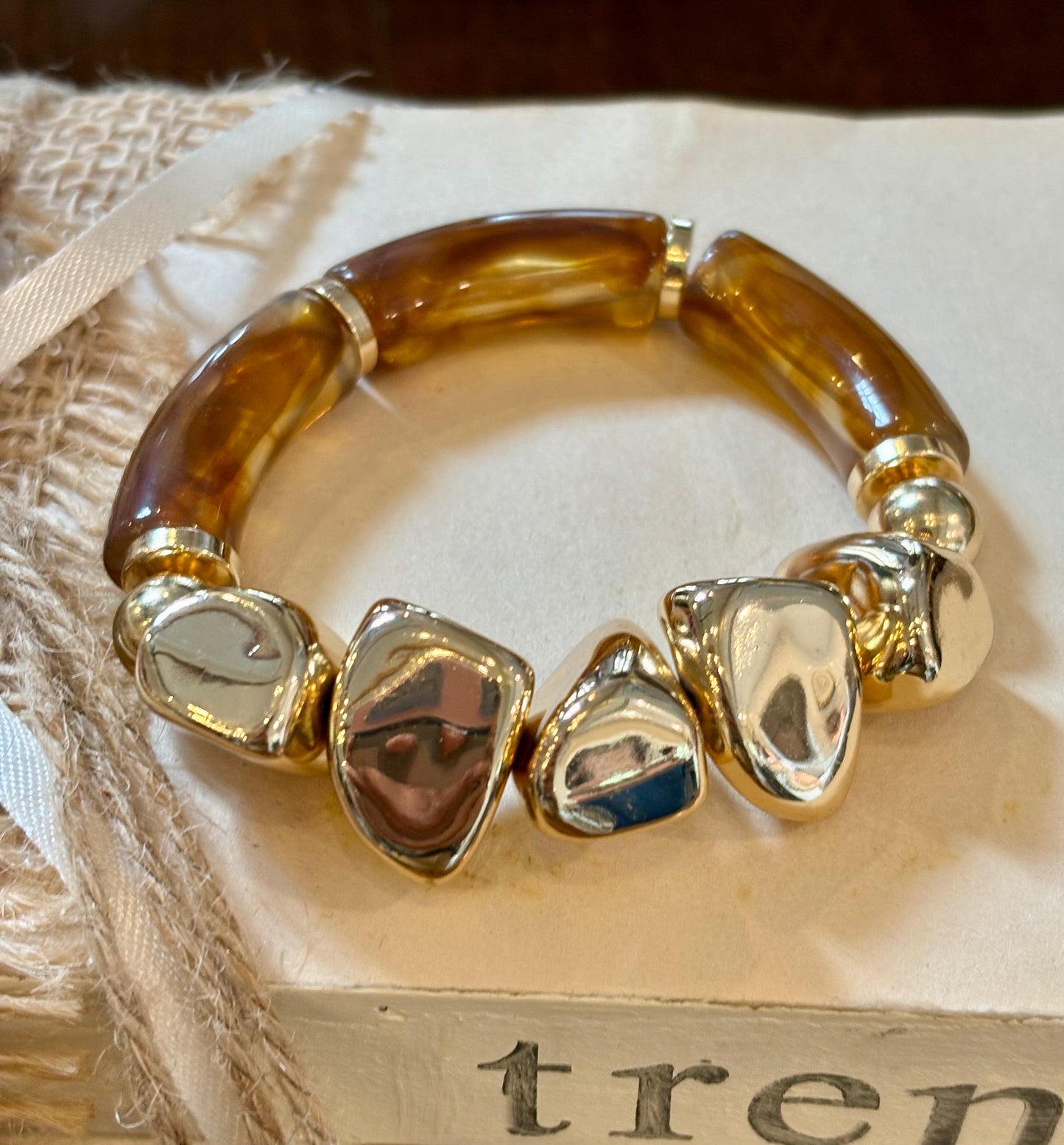 Topaz Acrylic stetch Bracelets / 3 styles