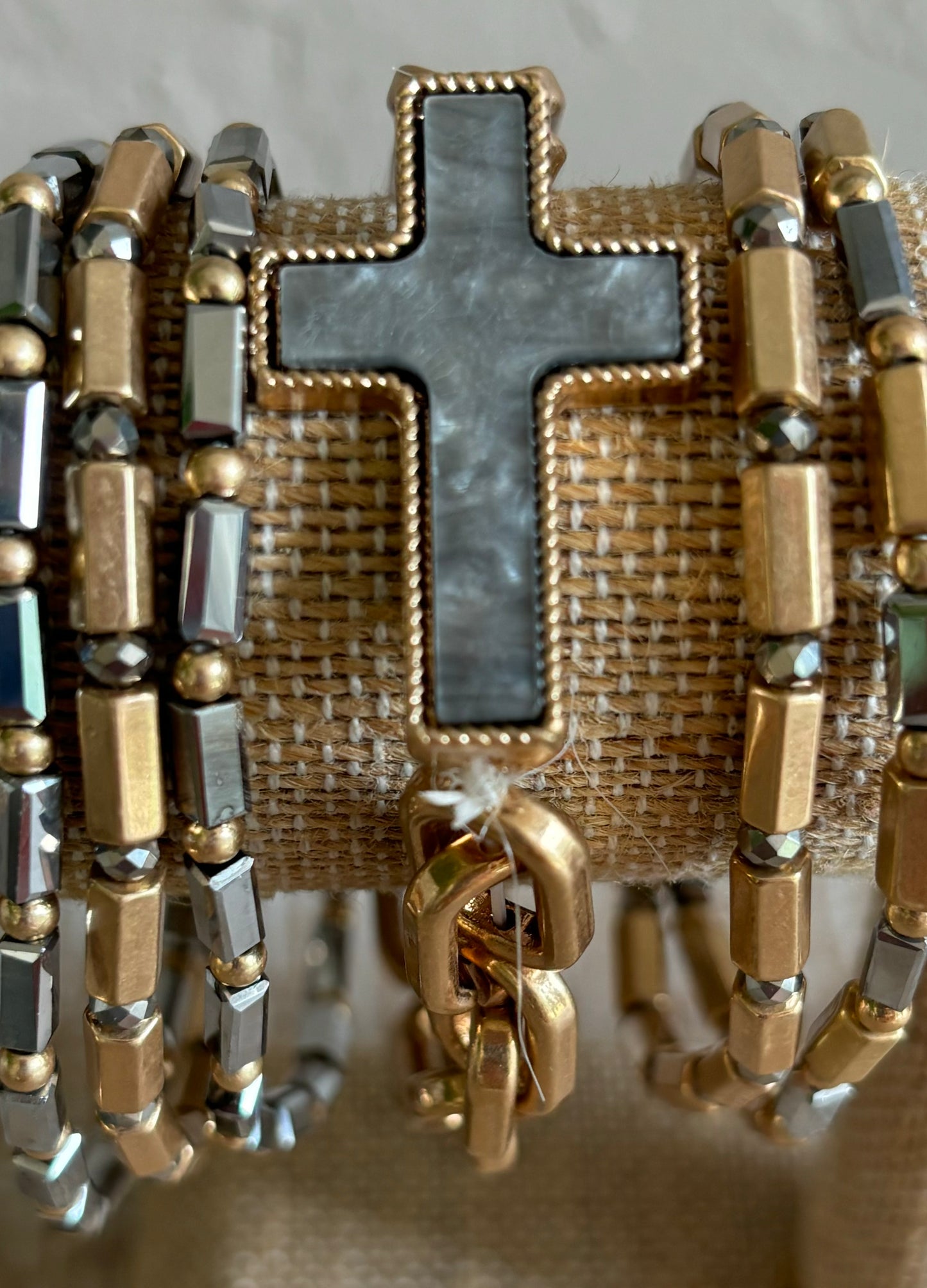 Mother Pearl Cross Gold Stretch Bracelet / 3 colors