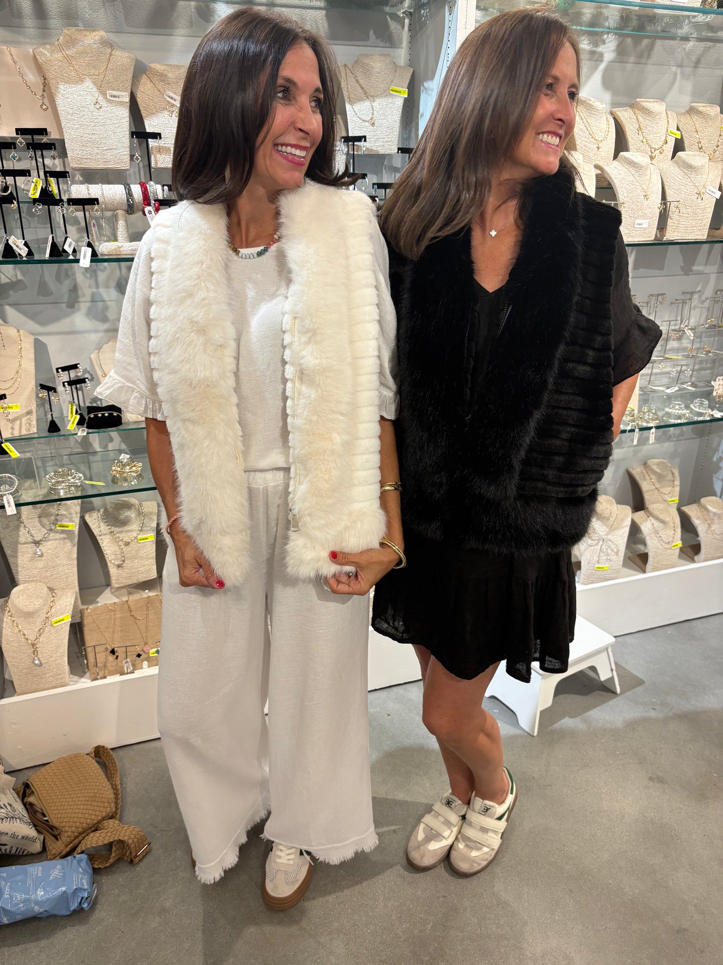 Everyday Luxe Fur Vest / 2 colors