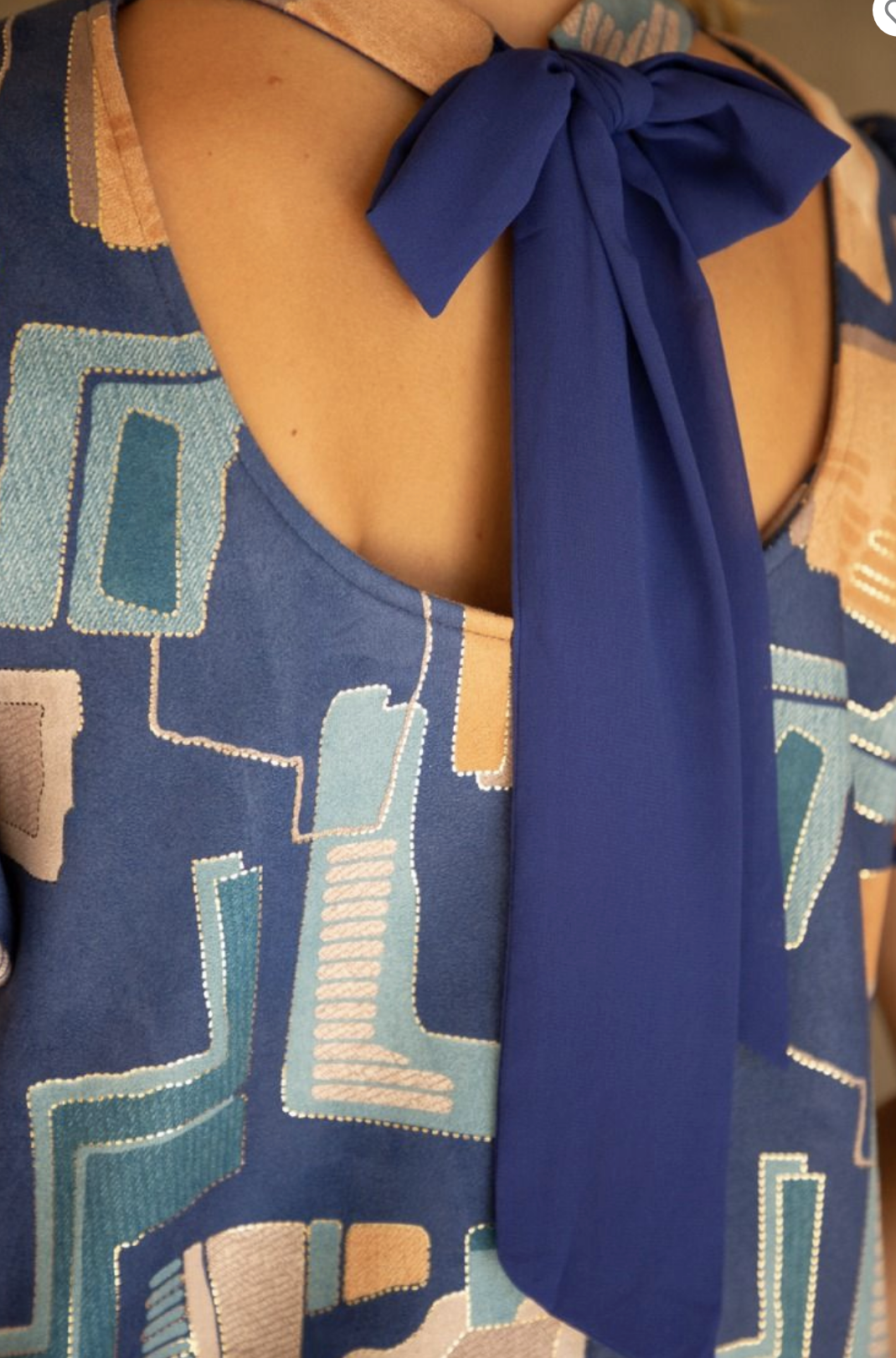 Geometric Blue Print Tie Back Shift Dress