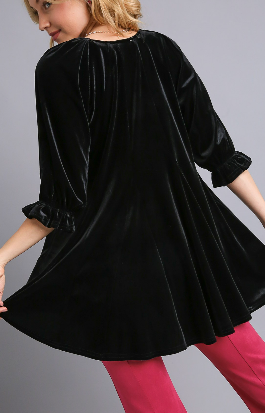 Black Velvet 3/4 sleeve Top