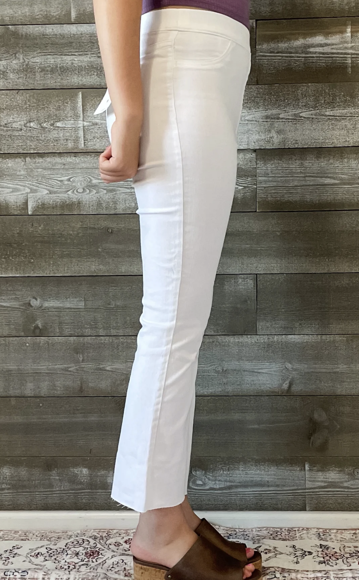 Cello white high rise pull on cropped flare