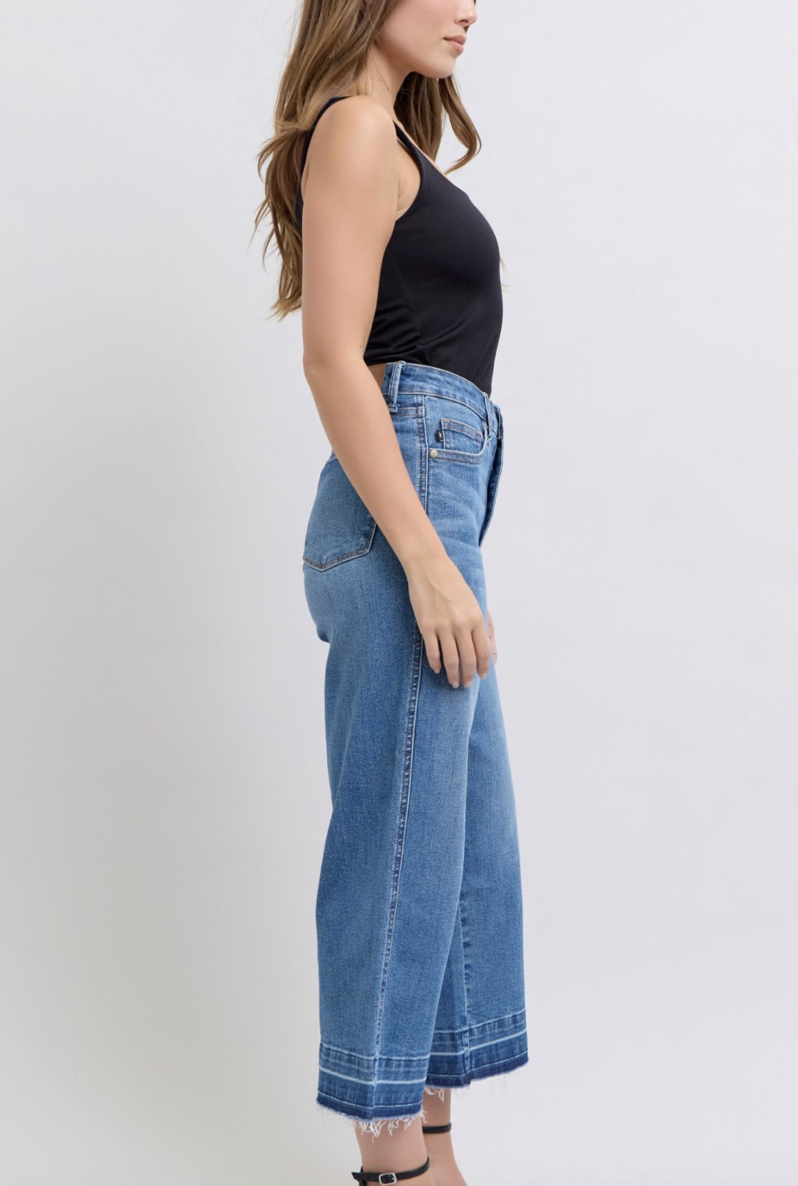 Judy Blue Tummy Control Cropped Wide Leg Jean