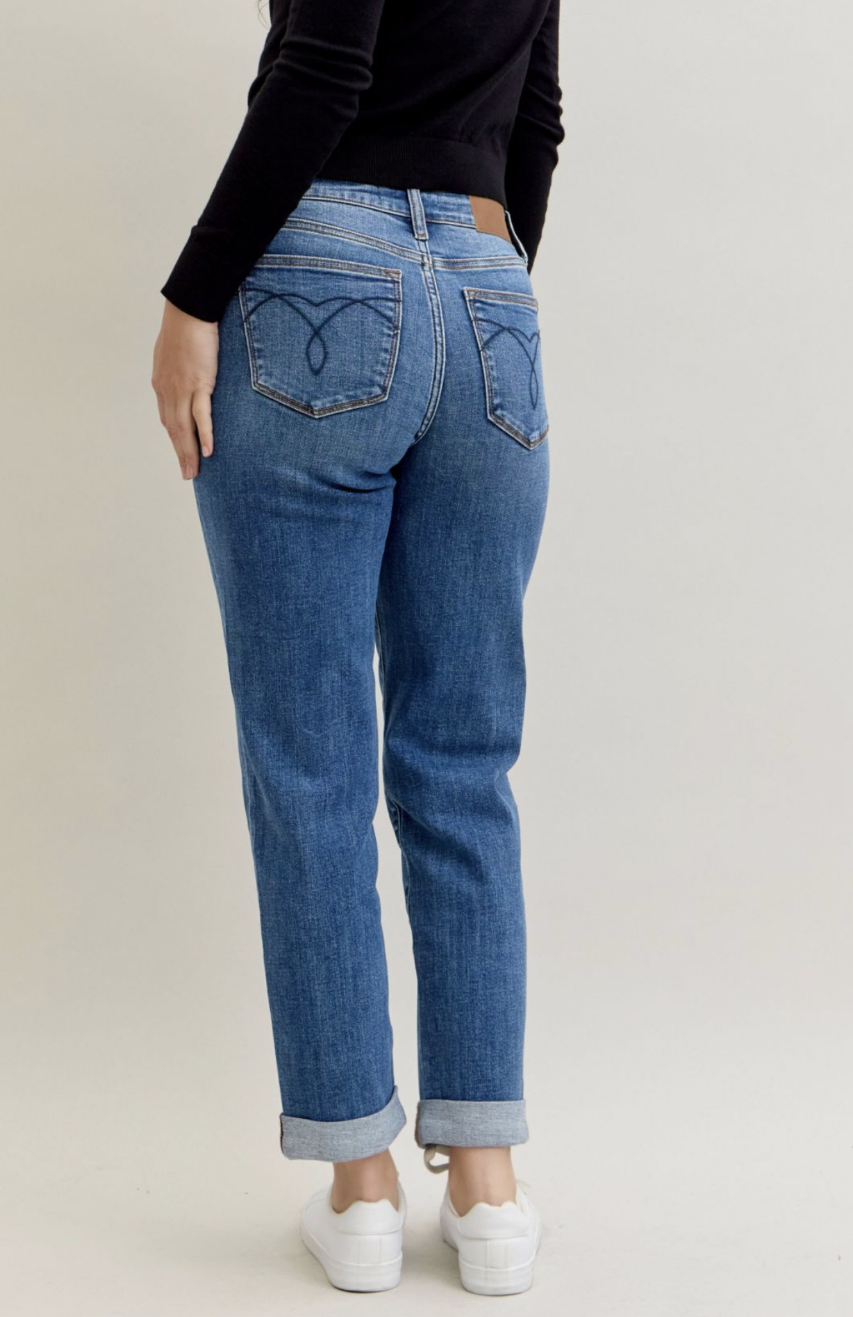 Judy Blue Mid Rise Boyfriend Classic Cuff Jean