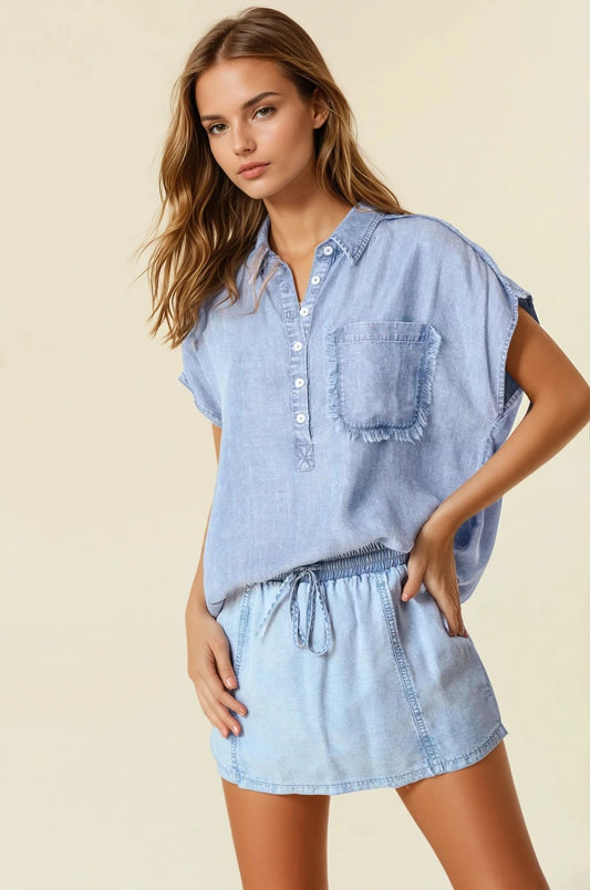 Tencel Denim Fray Detailed Dolman Short Sleeve Top