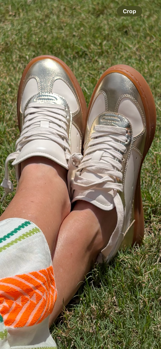 Dana Gold Low Top Sneaker