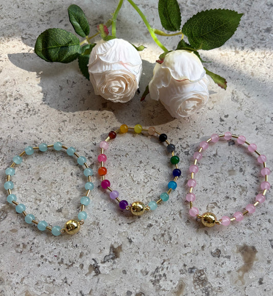 Magnetic Lucite Bead Bracelet