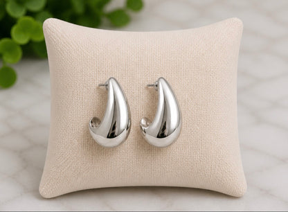 Gold or Silver Teardrop Stud Earring earring