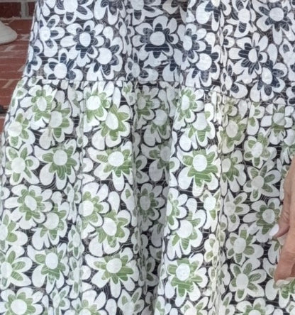Contrasting floral embroidered tiered dress