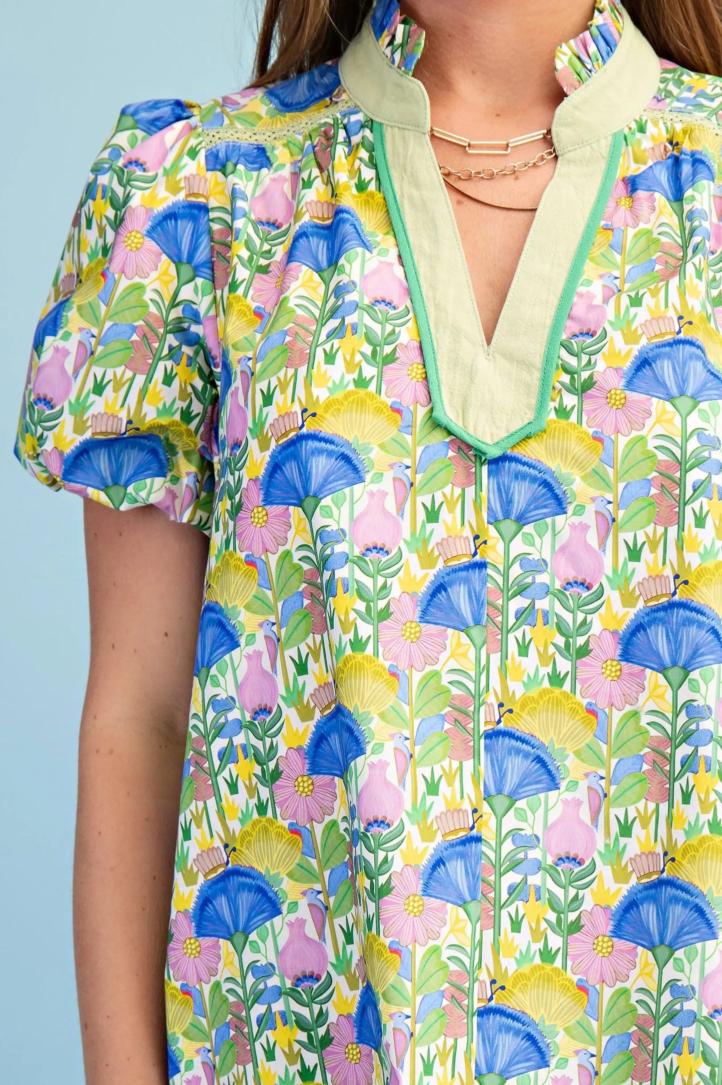 Printed Notch Neck Dress with Lace Trim Details and a Ruffled Neck