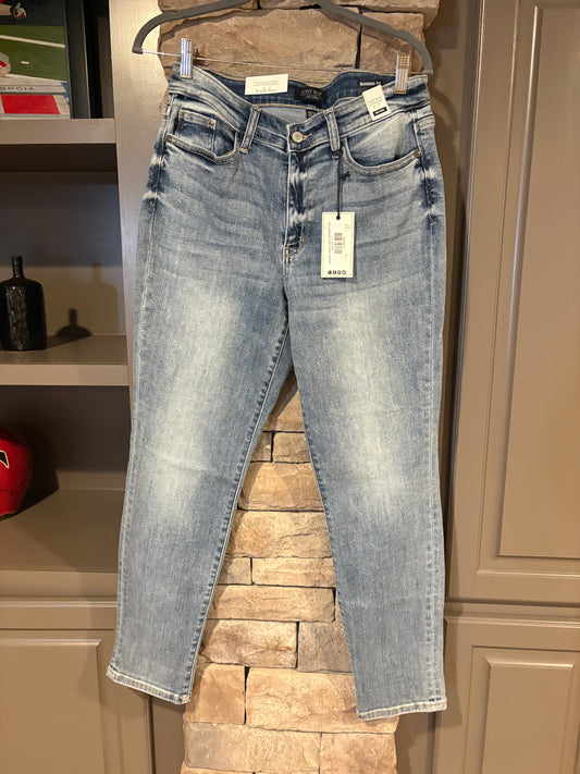 Judy Blue Washed Denim Boyfriend Jean