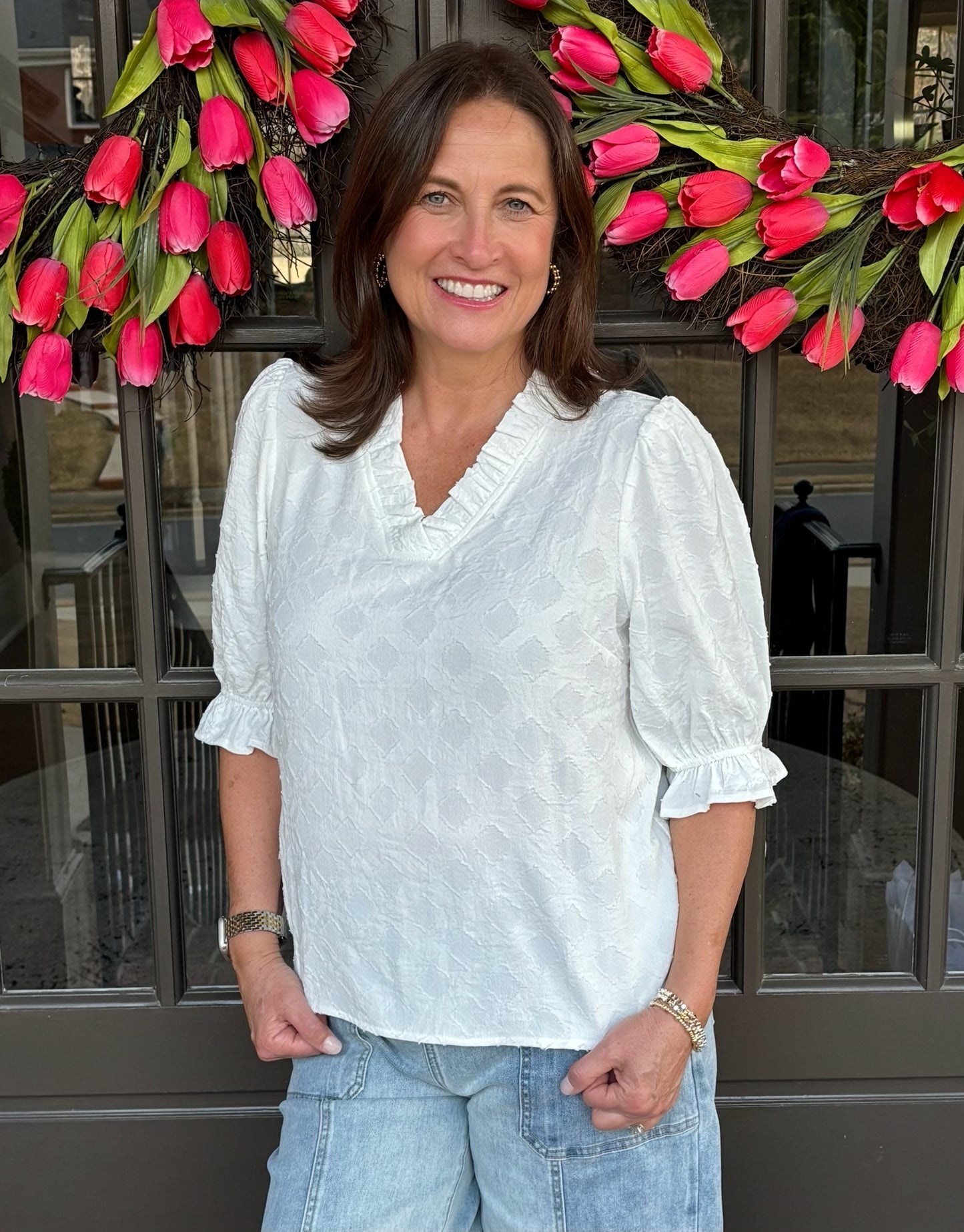 Ruffled V neck Diamond Textured Top