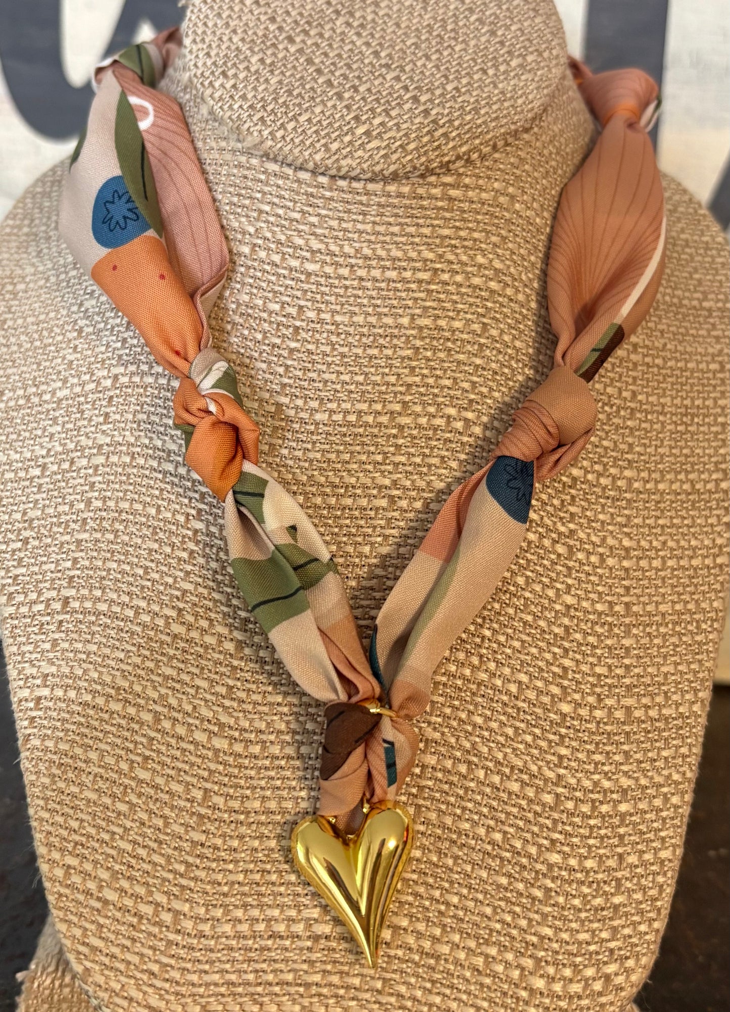Heart Charm Fall Scarf Necklaces / 4 patterns