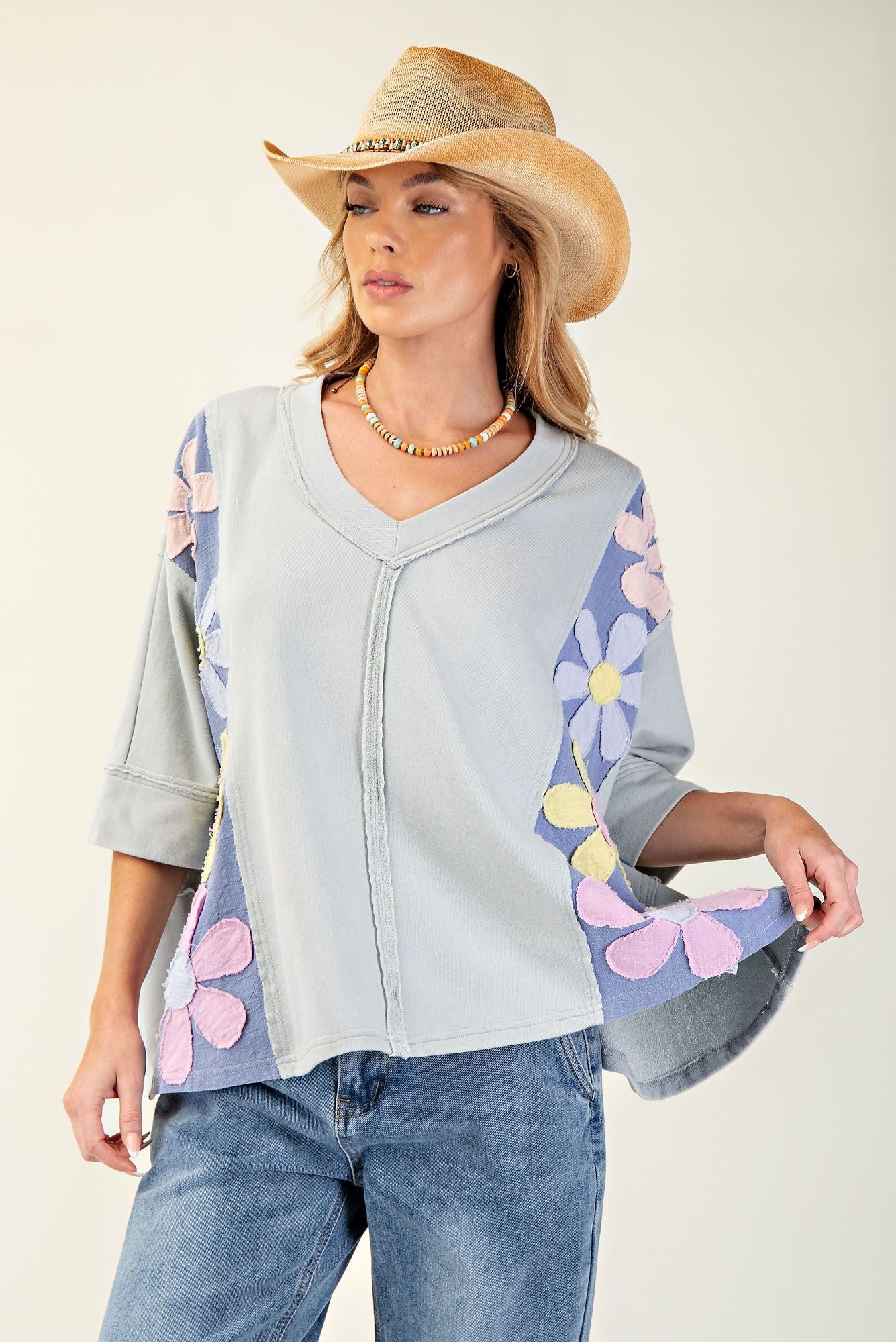 Daisy Patch Mineral Wash Pullover