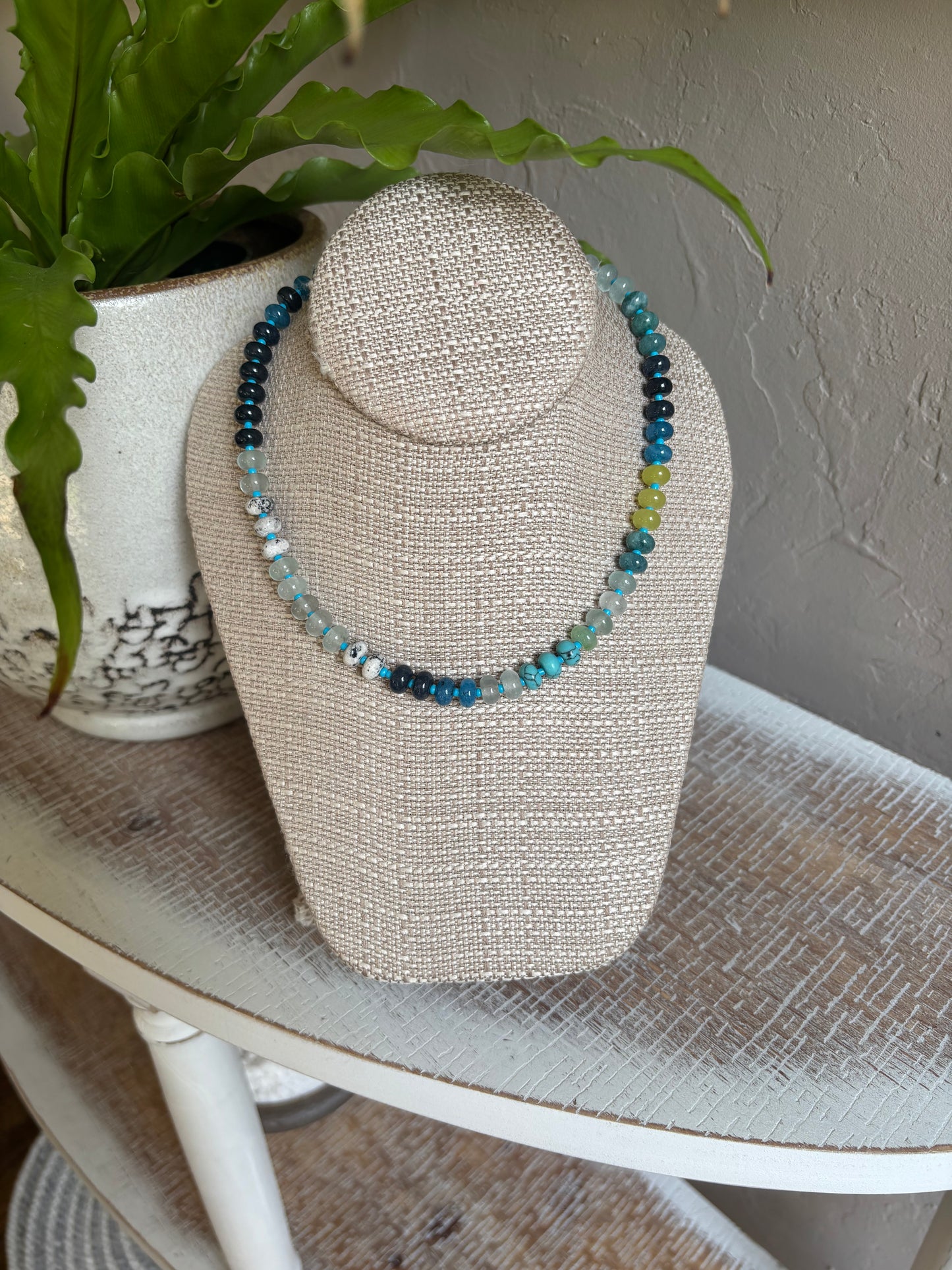 Natural Agate Beaded Necklace 16" plus 3" extender