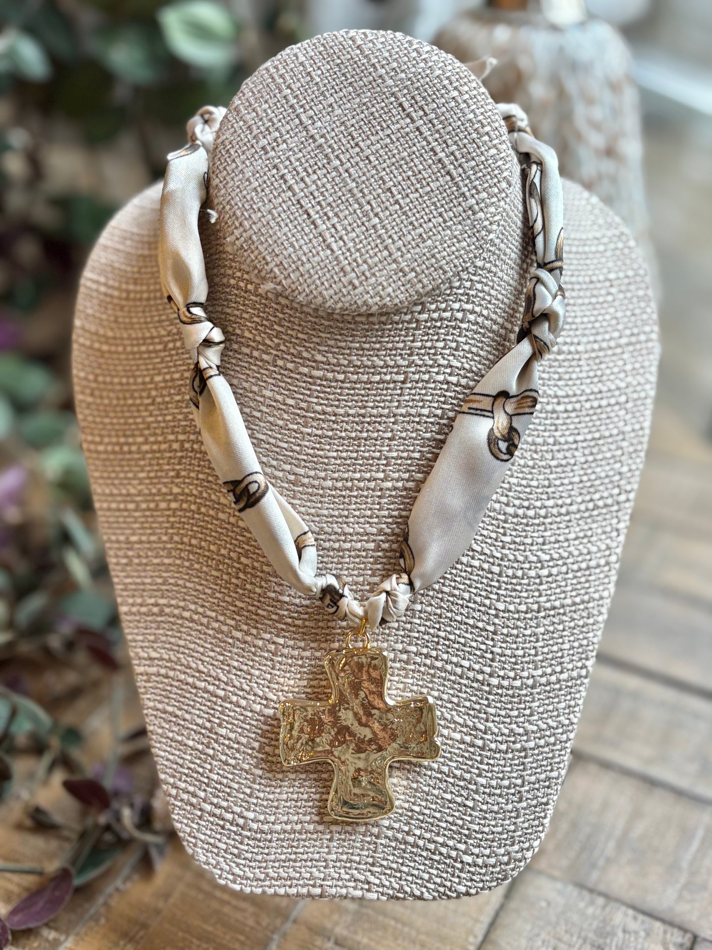 Heart Charm Fall Scarf Necklaces / 6 patterns