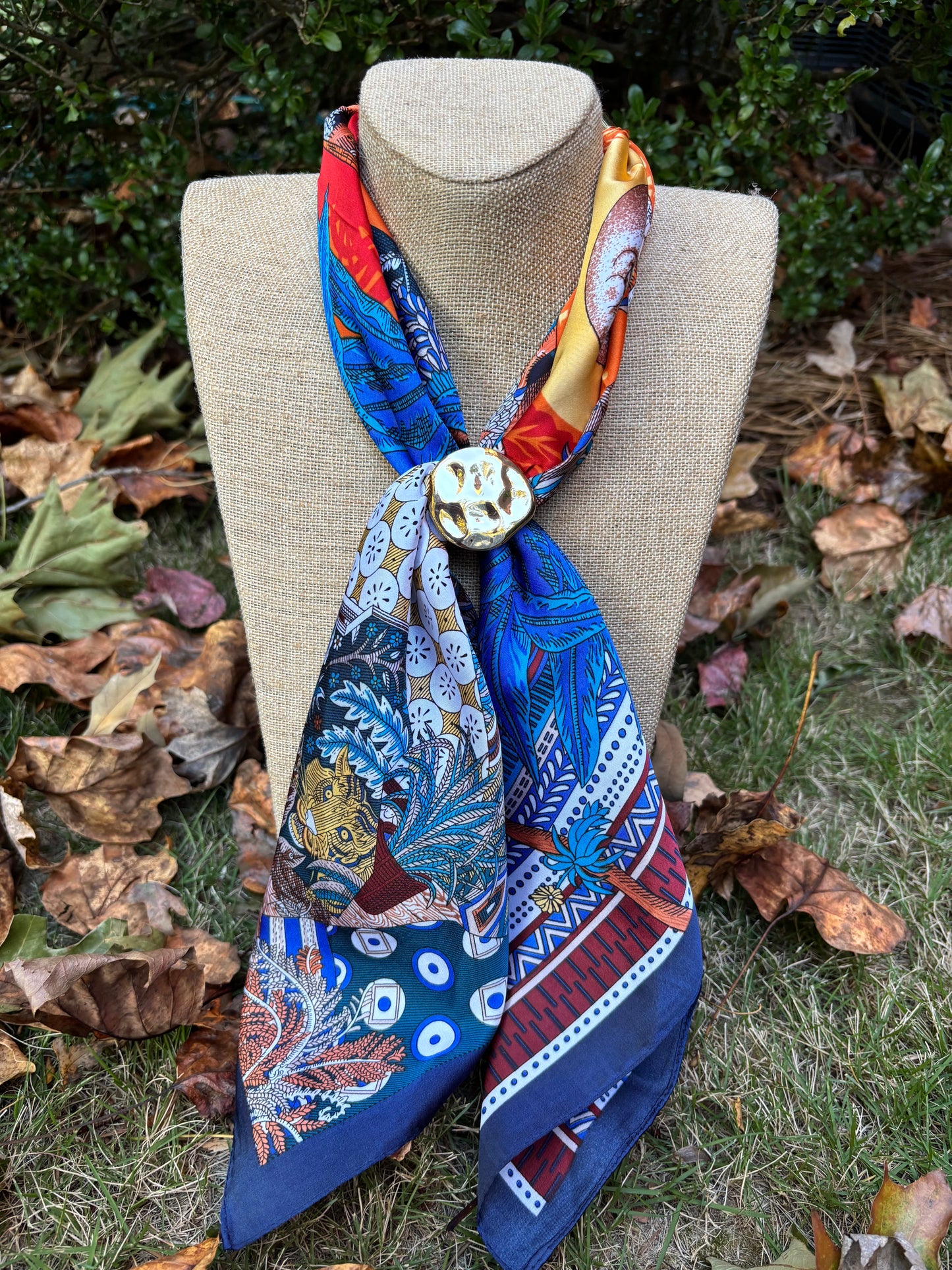 Adjustable Organic Pebble Scarf Necklace / 2 colors