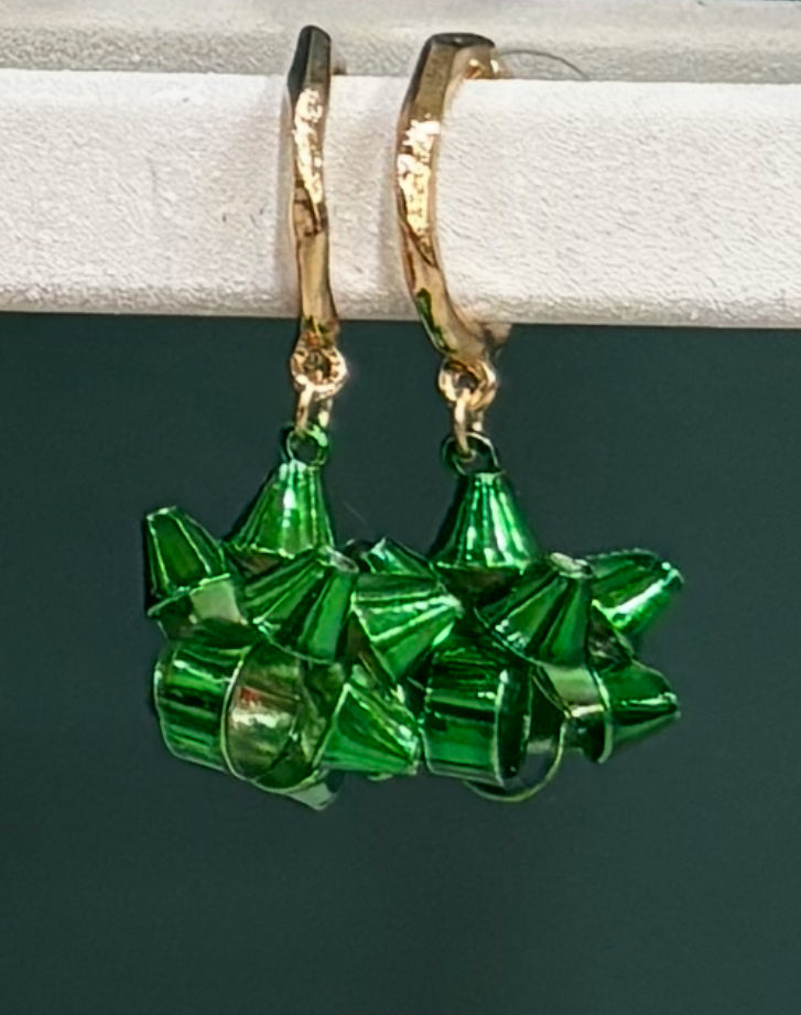Holiday Bow Earrings / 4 colors