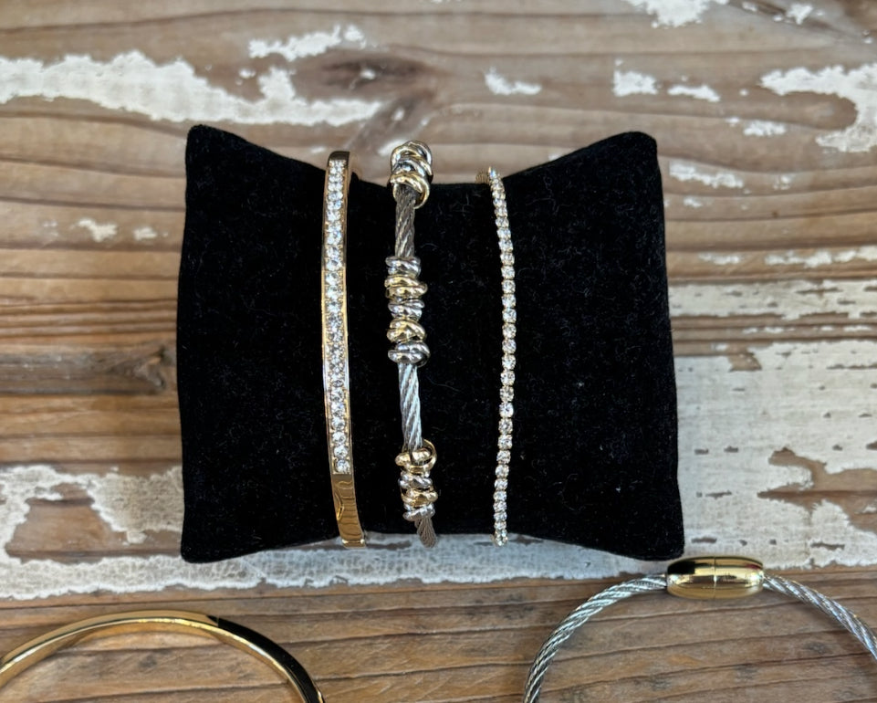 Rhinestone Inlay Bangle – Gold or Silver