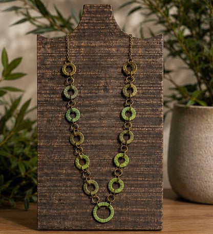 Artisan Circle Link Rafia Necklace -3 colors