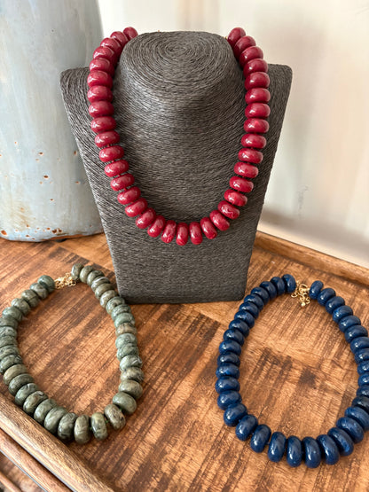 Flattened Resin Bead Statement Necklace / 3 colors