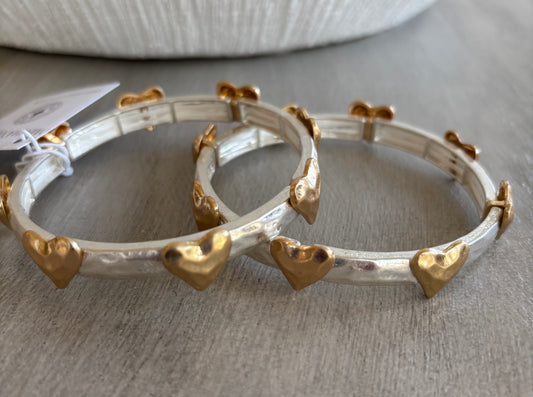 Hammered Hearts Silver Stretch Bracelet