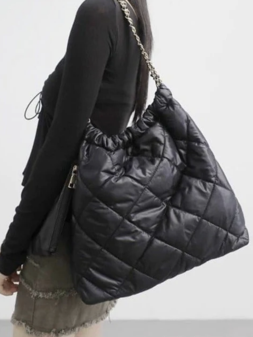 Unclose quilted hobo bag Clearance