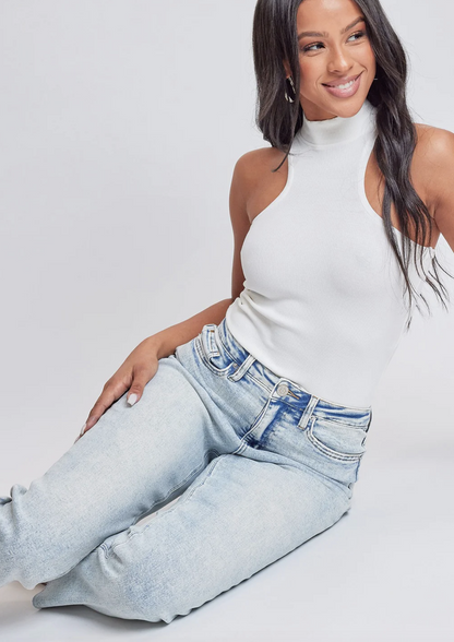 High Rise Cropped Washed Straight Jean