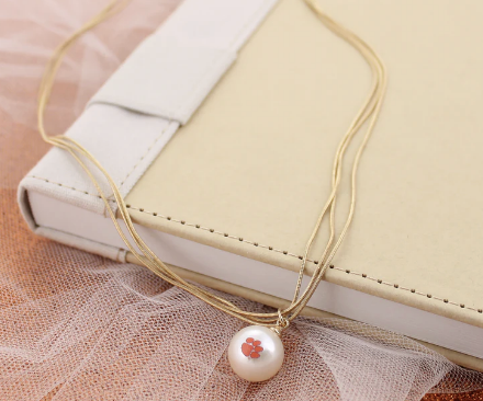 Collegiate 3 Strand Gold Necklace with Pearl Pendant Logo
