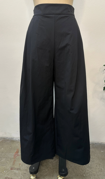 Black Poplin Two Piece Pant Set