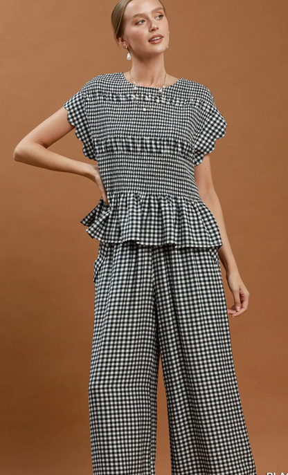 Gingham Smocked Ruffle Hem Top / 2 colors