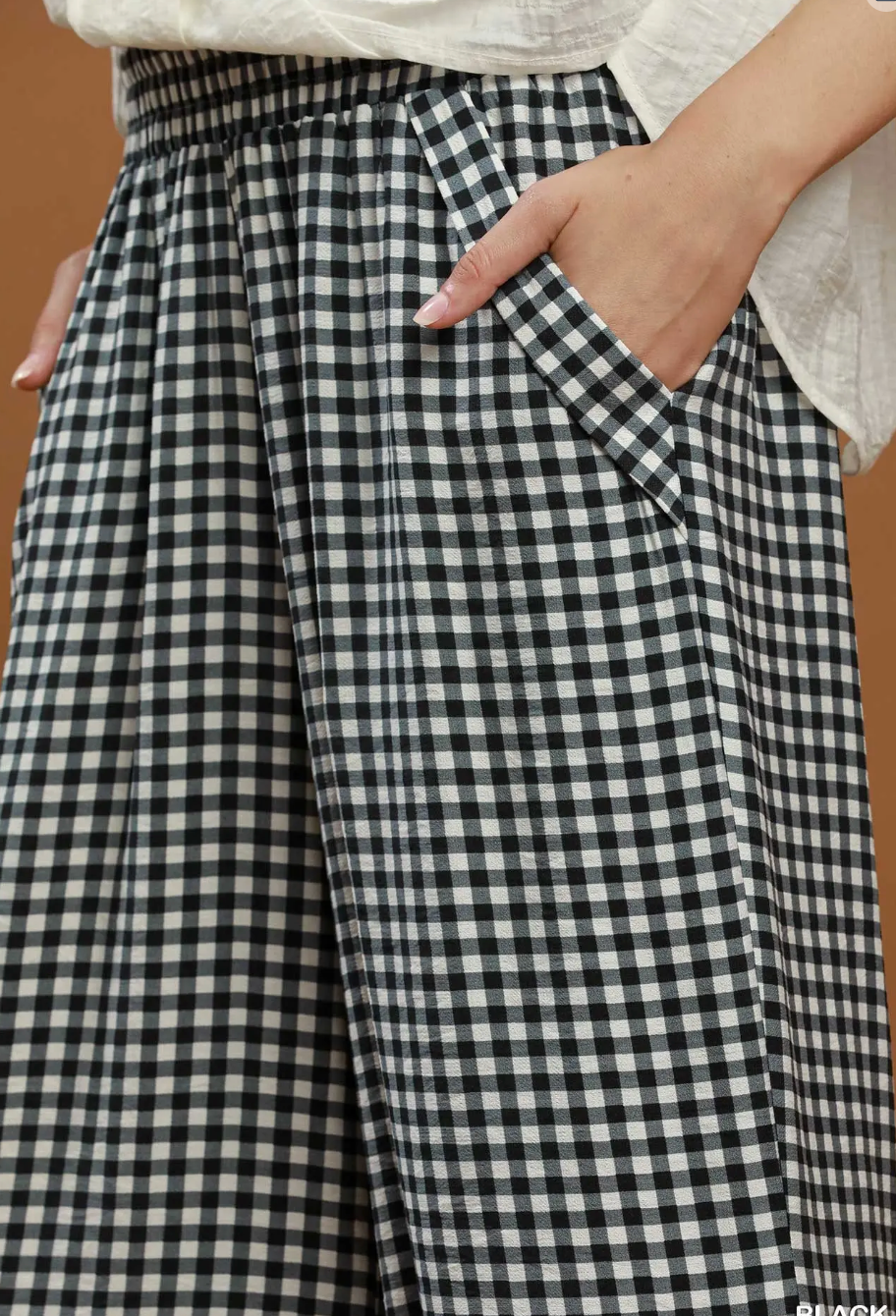 Gingham Scallop Hem Crop Pants / 2 colors  - PREORDER arrives 8/10