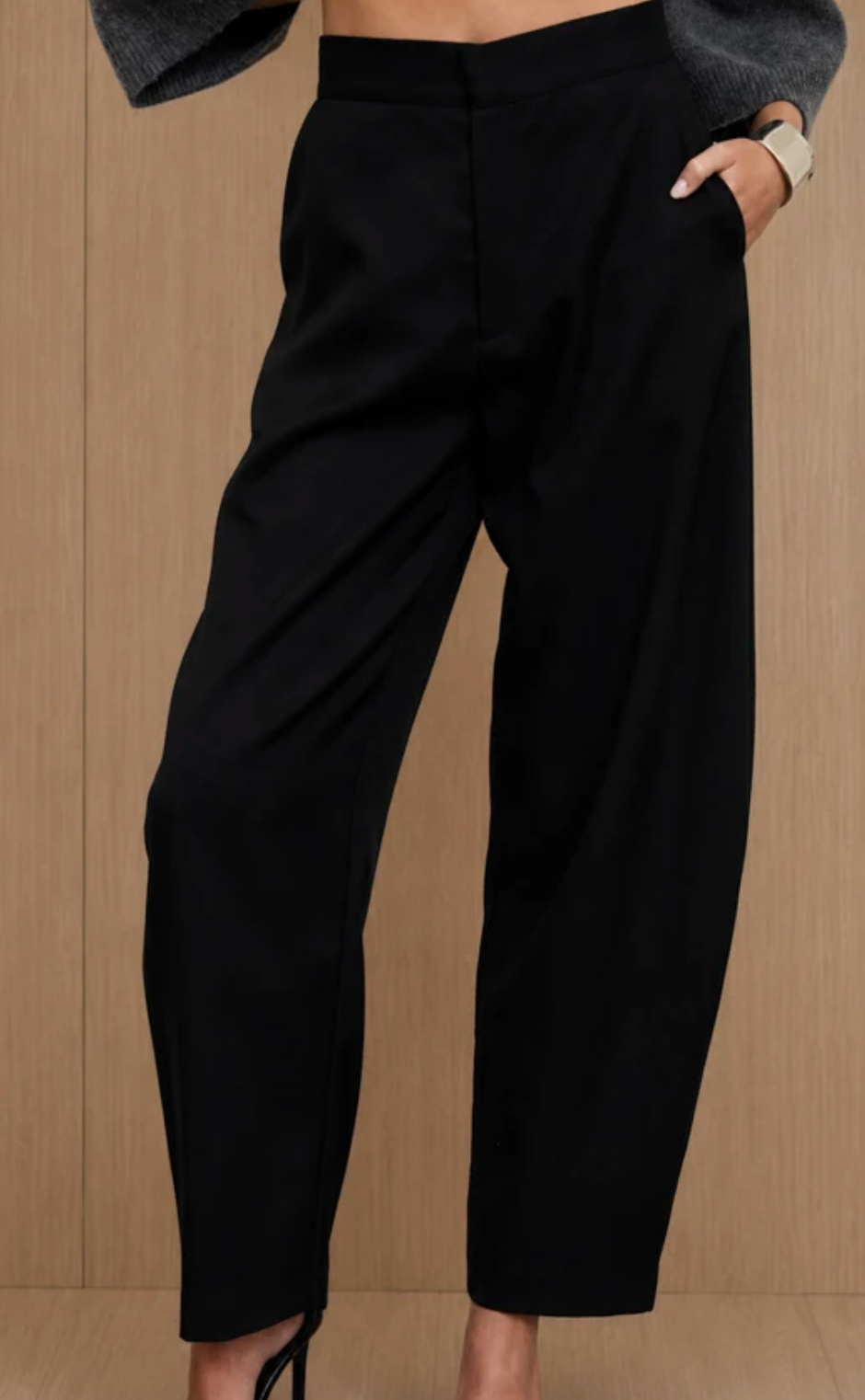 Tailored Wide-Leg Black Pants