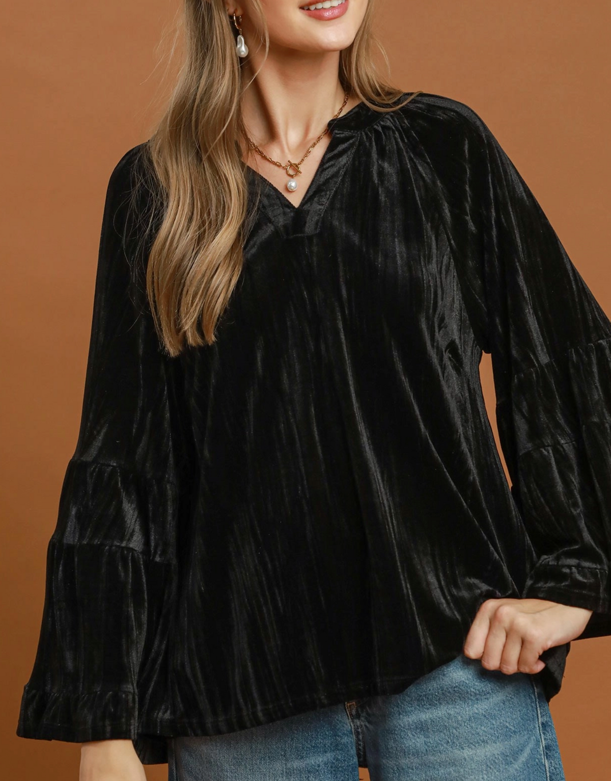 Umgee Velvet Bell Sleeve Top / 2 colors