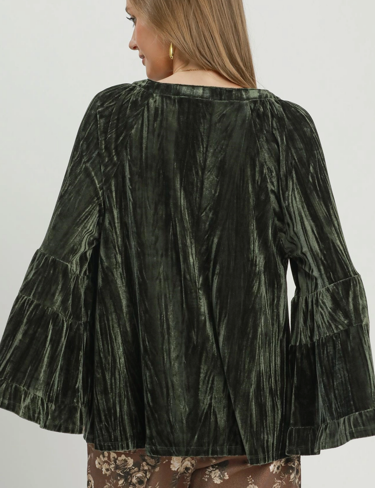 Umgee Velvet Bell Sleeve Top / 2 colors