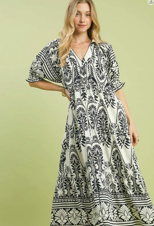 Two tone Border Print Midi Dress