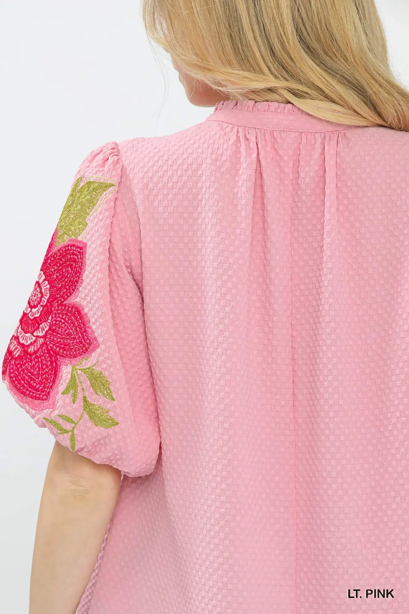 Textured Jacquard V-Neck Bubble Sleeve Top